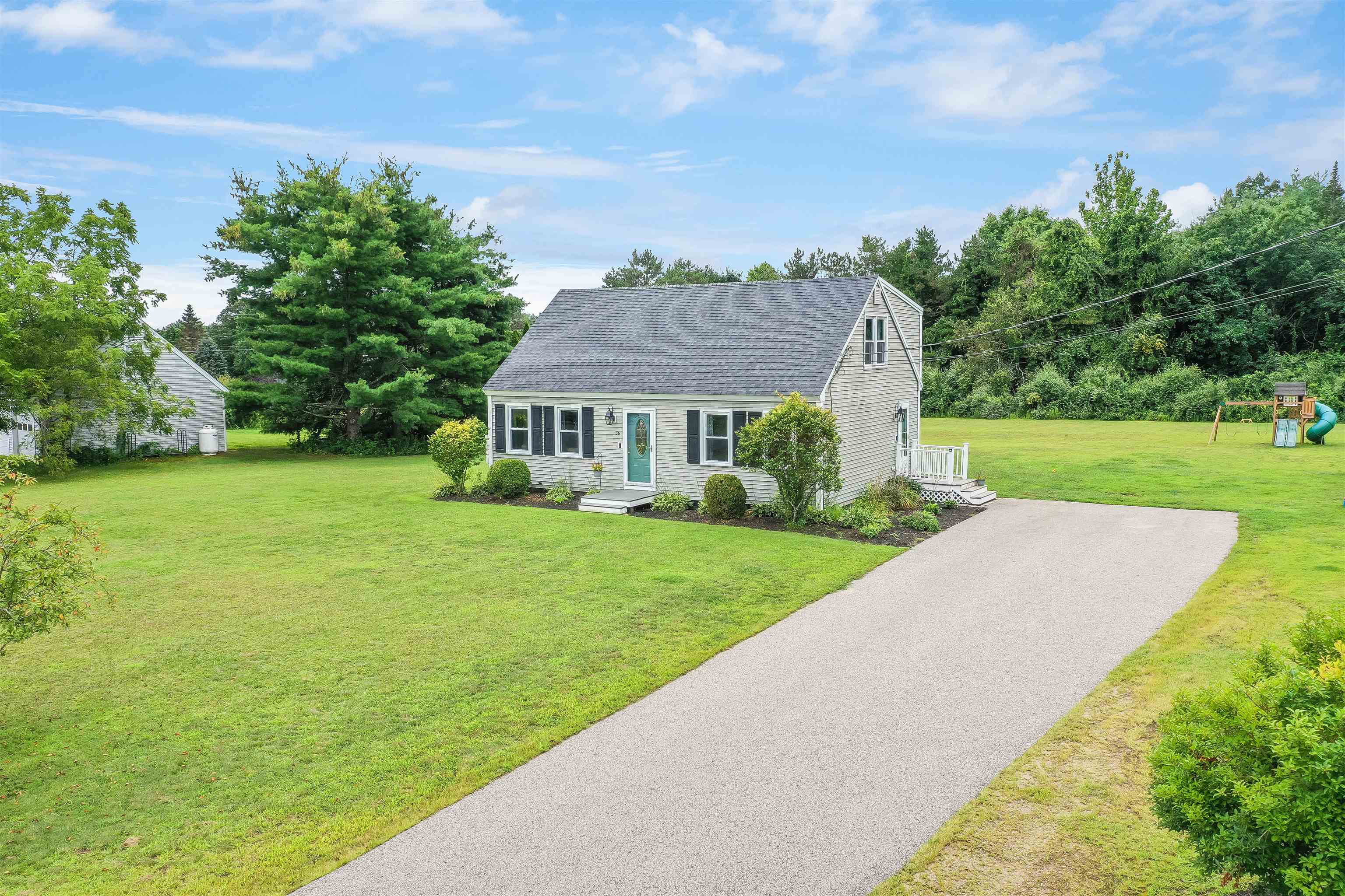36 Holmgren Road Stratham, NH 03885 - Photo 38 of 40