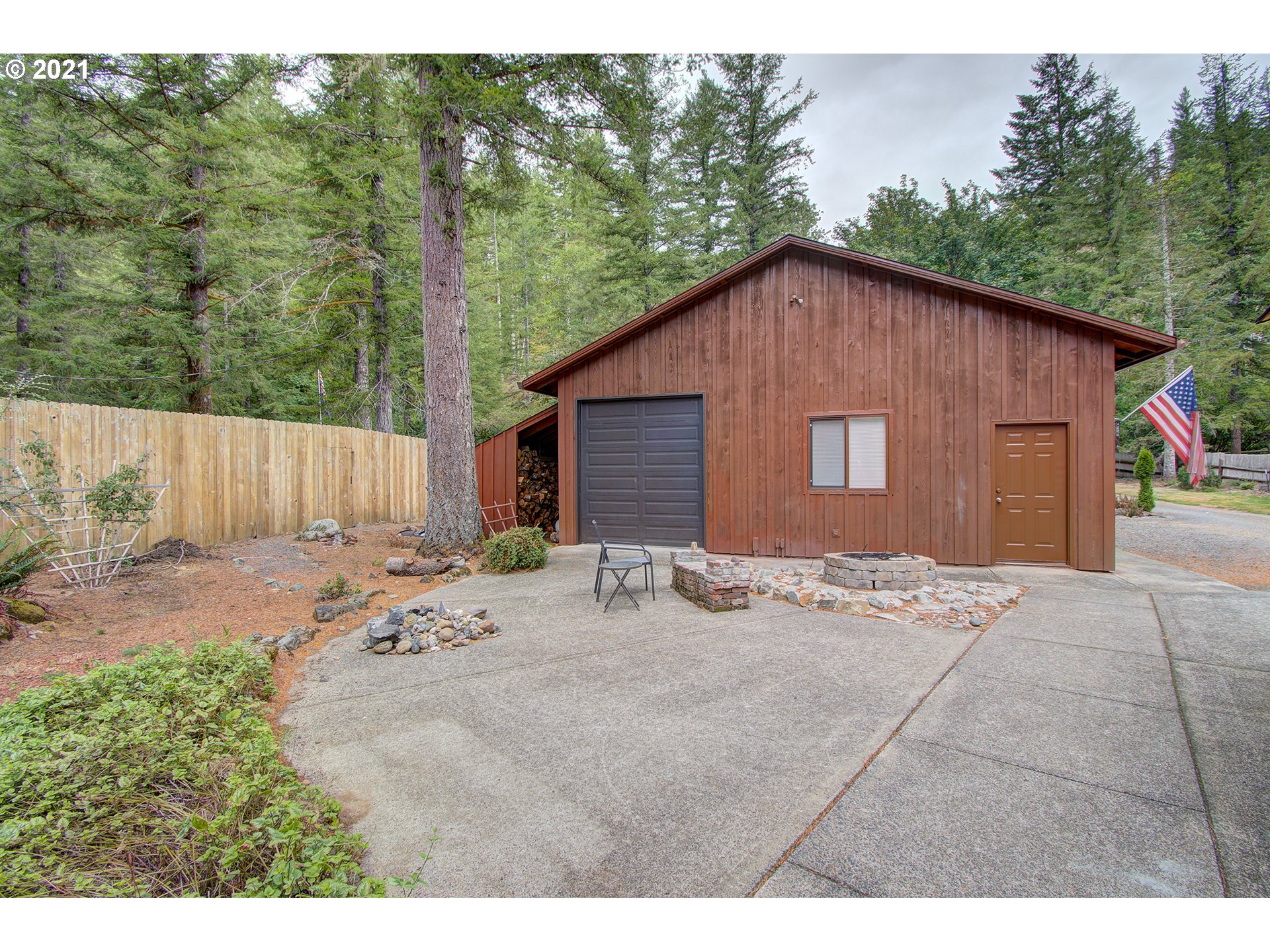 38101 Northeast Sunset Falls Road Yacolt, WA 98675 - Photo 4 of 32 Gallery Image 4