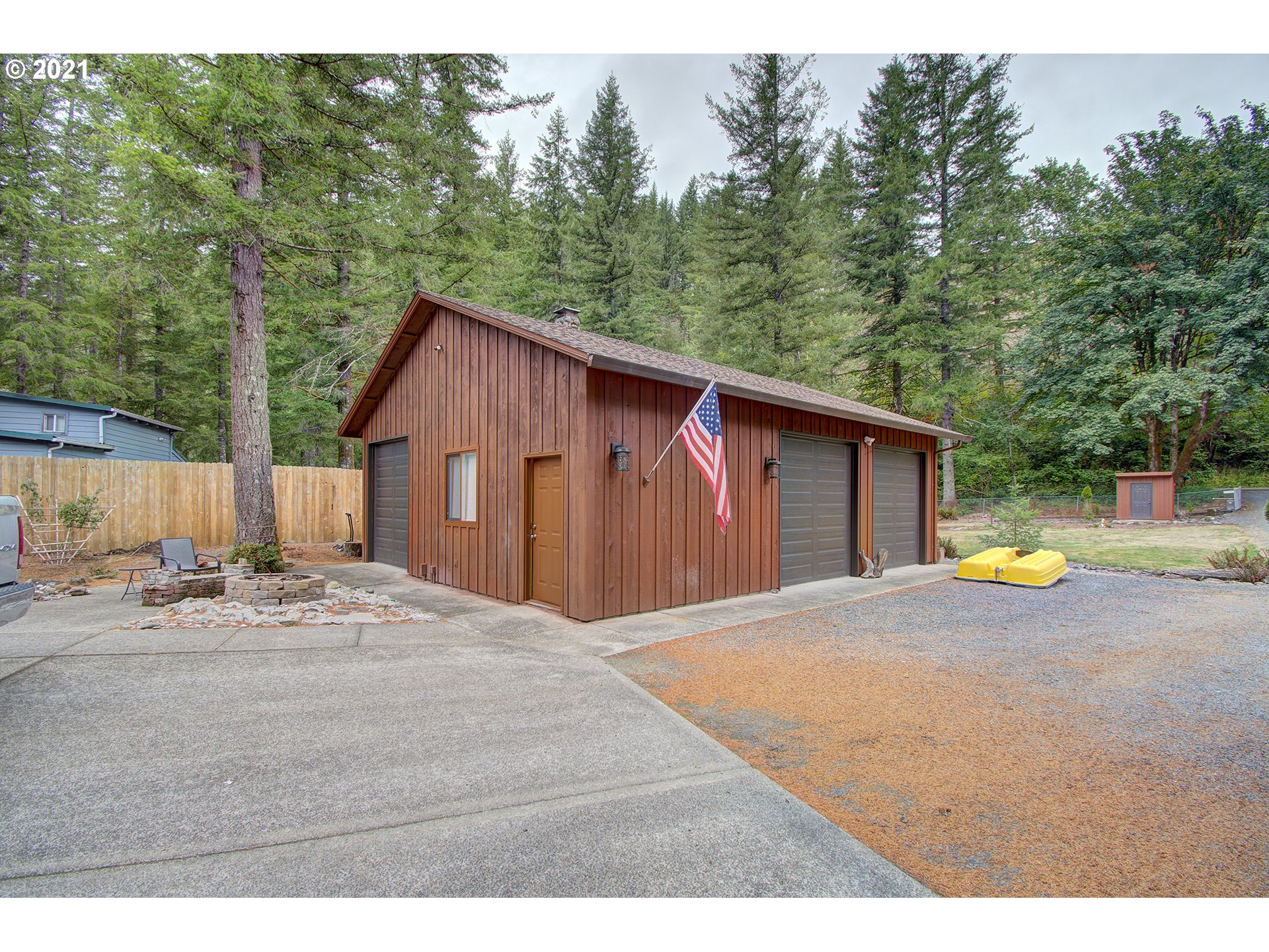 38101 Northeast Sunset Falls Road Yacolt, WA 98675 - Photo 5 of 32 Gallery Image 5