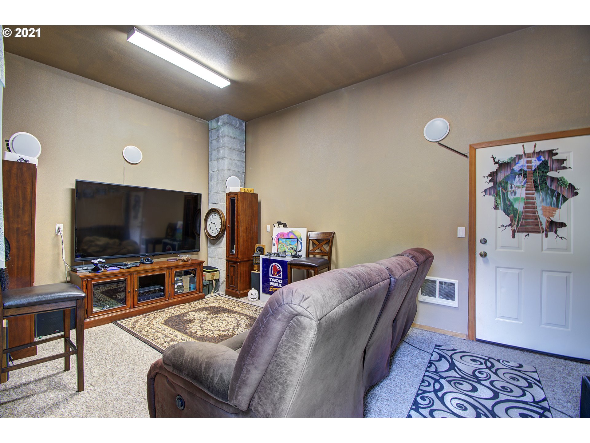 38101 Northeast Sunset Falls Road Yacolt, WA 98675 - Photo 6 of 32 Gallery Image 6