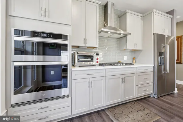 $720,000 | 104 St Ives Place, Unit 402, Oxon Hill, MD 20745