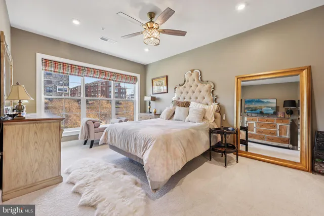 $720,000 | 104 St Ives Place, Unit 402, Oxon Hill, MD 20745