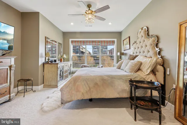 $720,000 | 104 St Ives Place, Unit 402, Oxon Hill, MD 20745