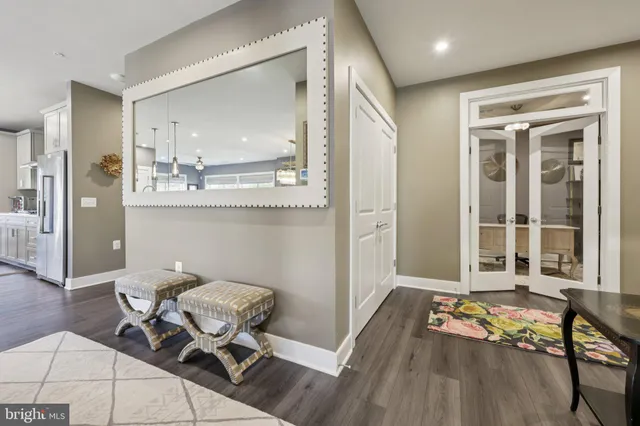 $720,000 | 104 St Ives Place, Unit 402, Oxon Hill, MD 20745