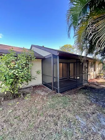 $2,000 | 193 Mastic Tree Court, Royal Palm Beach, FL 33411