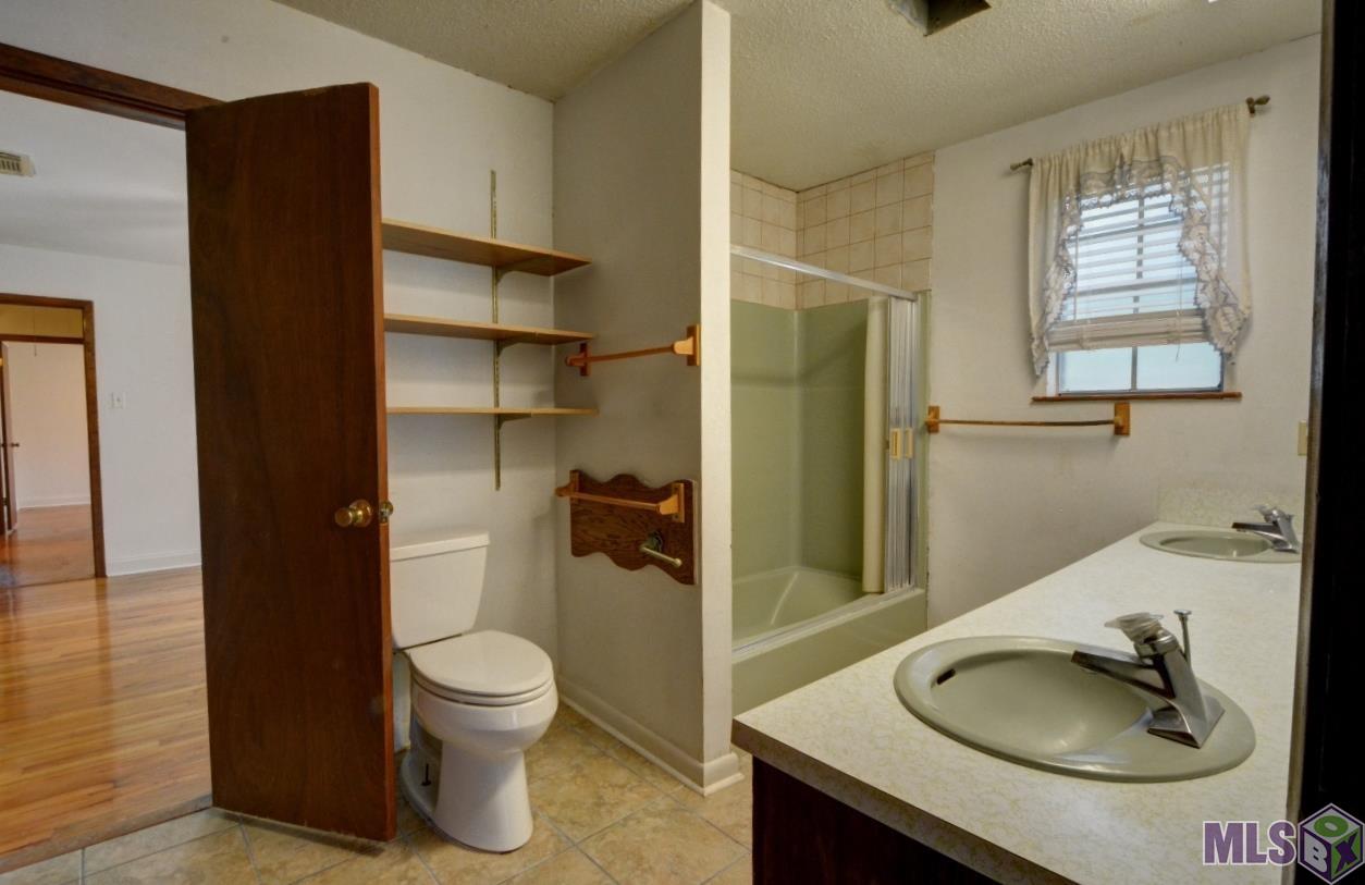 9333 West Inniswold Road Baton Rouge, LA 70809 - Photo 16 of 27