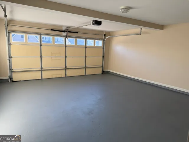 a view of a garage