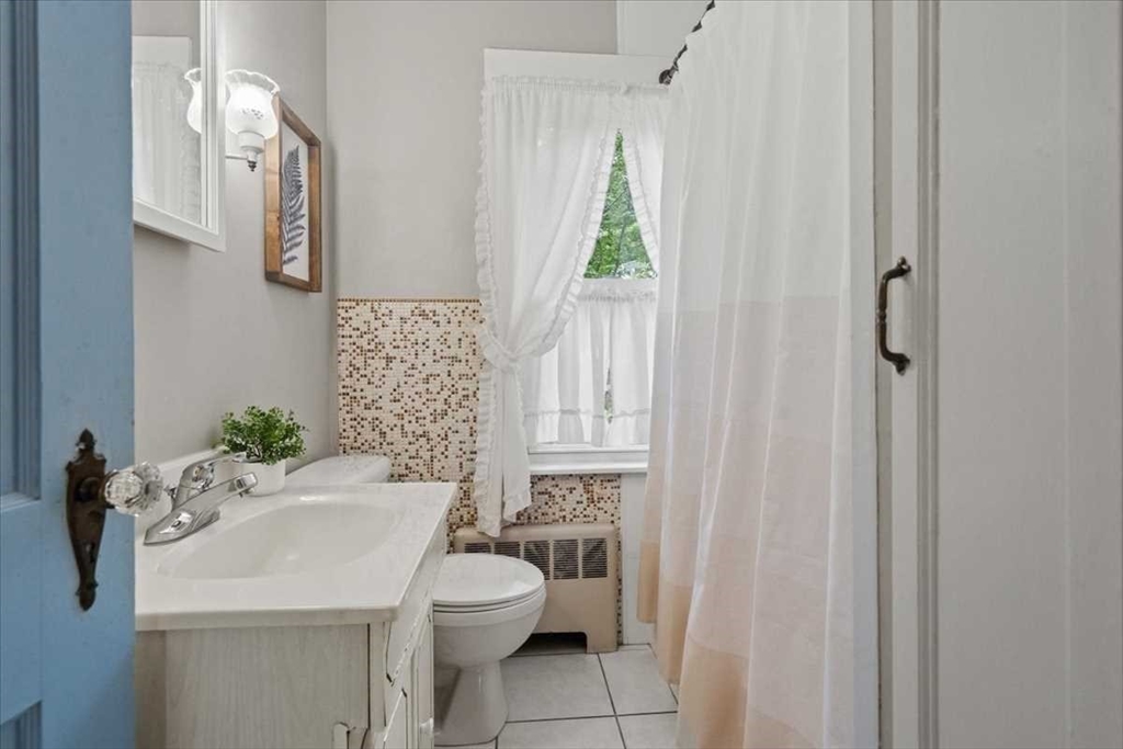 152 Main Street Holden, MA 01520 - Photo 20 of 23