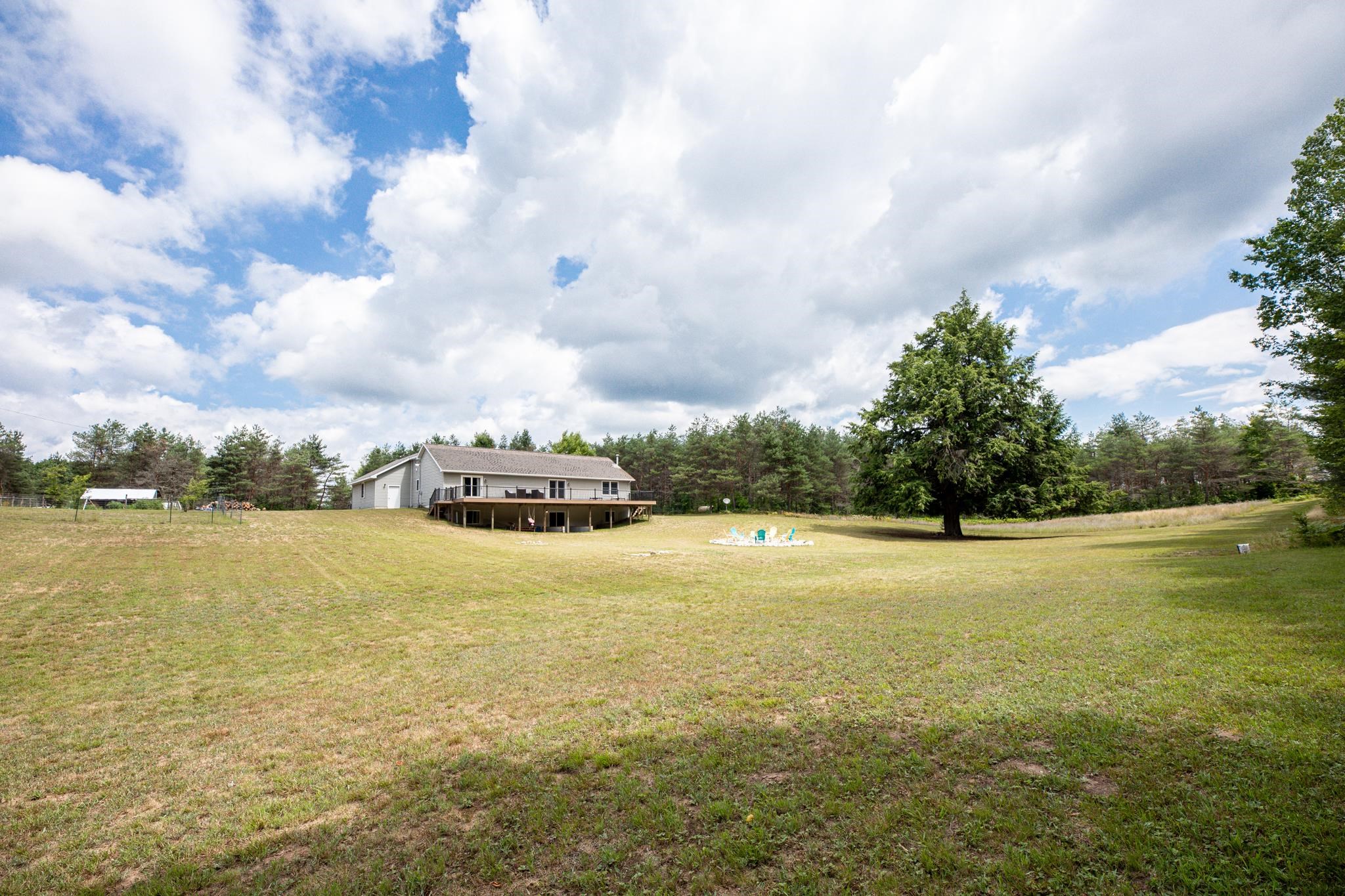 293 West Barrett Road Kingsley, MI 49649 - Photo 45 of 63 1901654-44.JPG