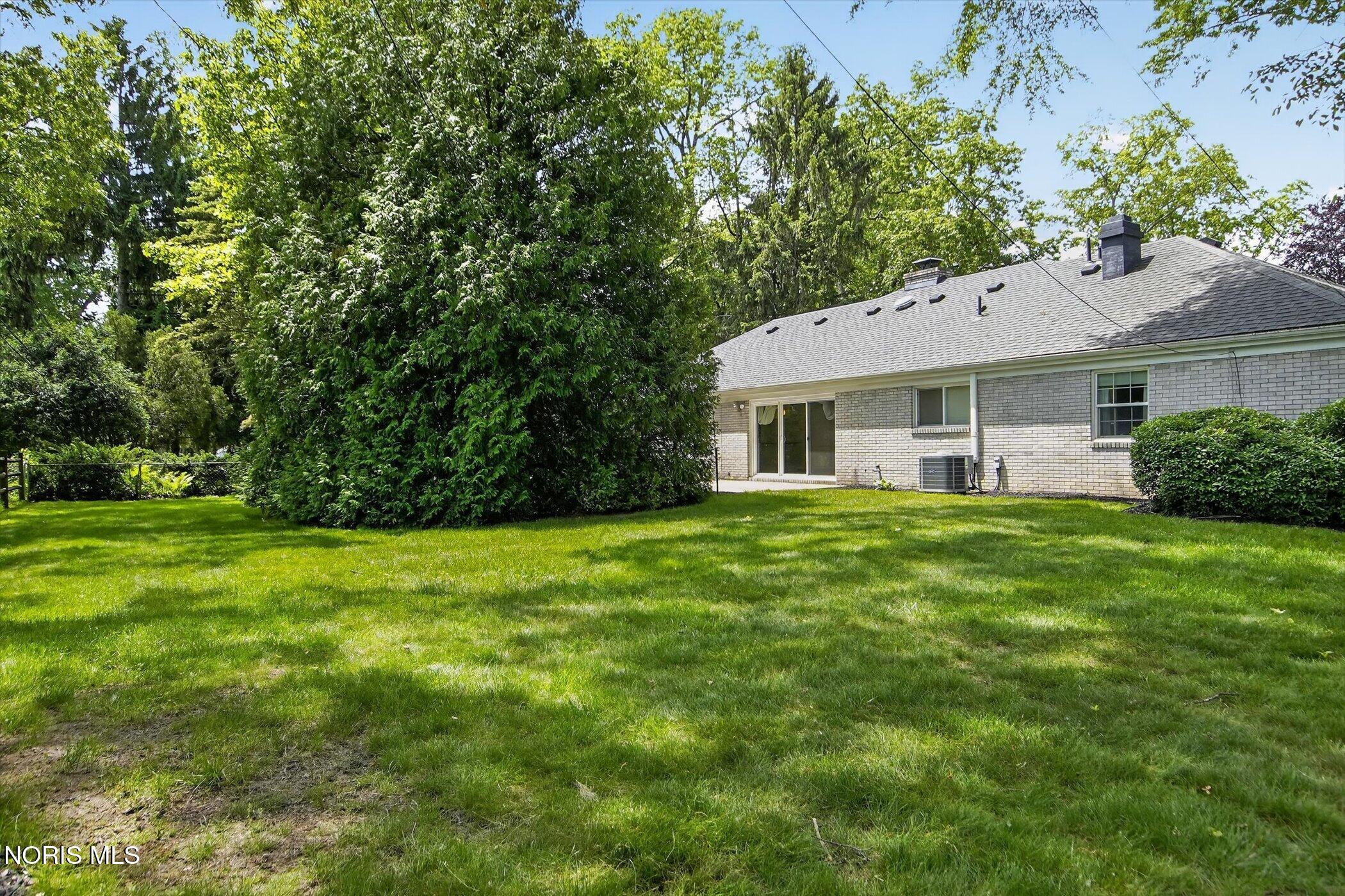 3860 Surrey Road Toledo, OH 43623 - Photo 39 of 45 Gallery Image 39