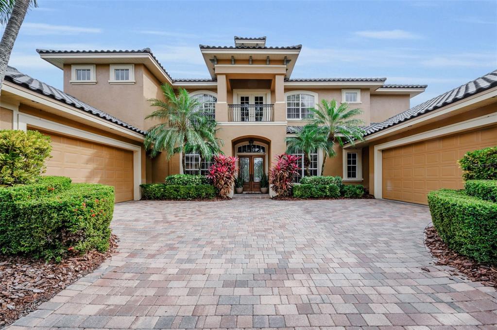 8871 Silverthorn Road Seminole, FL 33777 - Photo 15 of 98