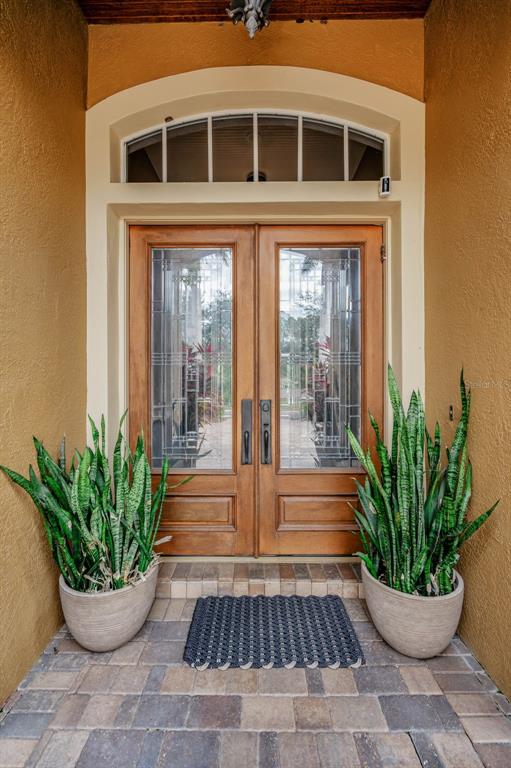 8871 Silverthorn Road Seminole, FL 33777 - Photo 16 of 98