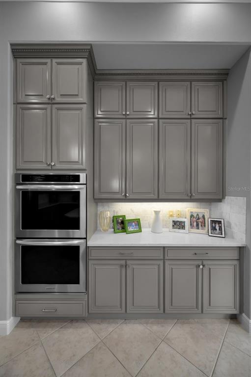 8871 Silverthorn Road Seminole, FL 33777 - Photo 35 of 98