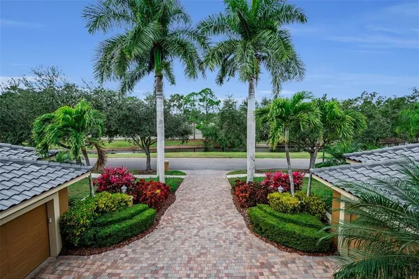 $1,995,000 | 8871 Silverthorn Road, Seminole, FL 33777
