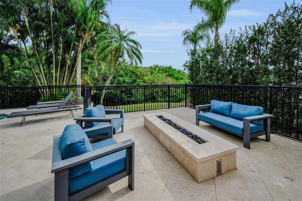 8871 Silverthorn Road Seminole, FL 33777 - Photo 86 of 98