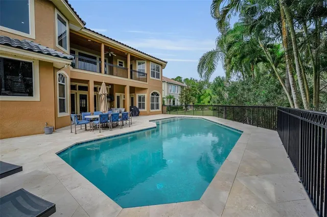 $2,275,000 | 8871 Silverthorn Road, Seminole, FL 33777