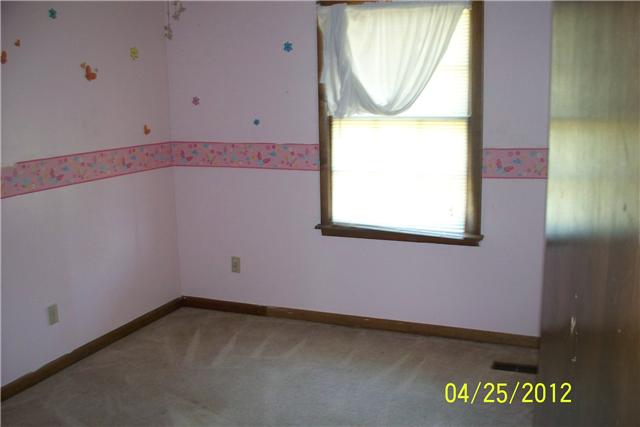 409 Prosser Road Lawrenceburg, TN 38464 - Photo 3 of 3
