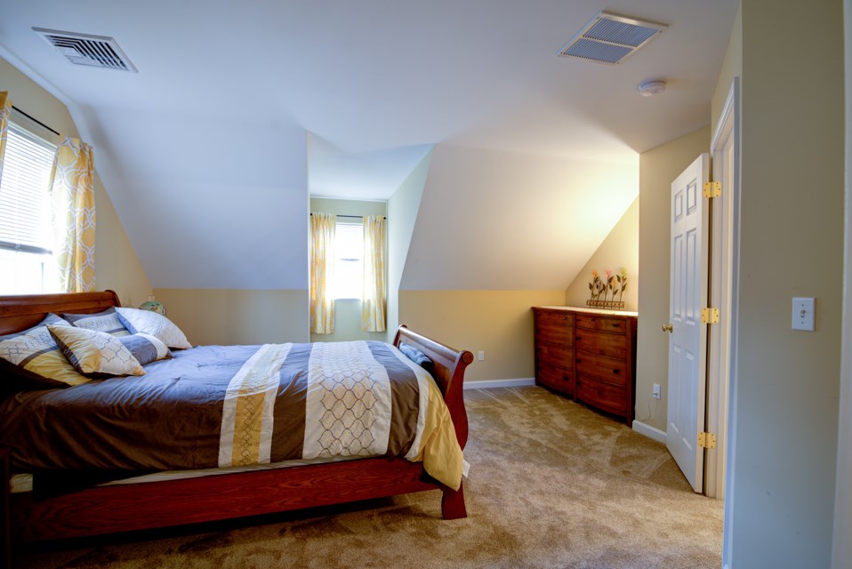 16 Depot Road Kingston, NH 03848 - Photo 20 of 37 Gallery Image 20