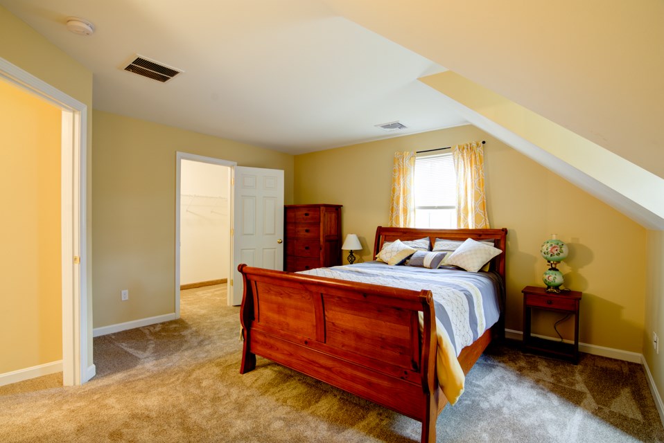 16 Depot Road Kingston, NH 03848 - Photo 21 of 37 Gallery Image 21