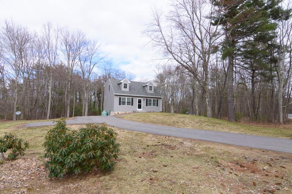 16 Depot Road Kingston, NH 03848 - Photo 35 of 37 Gallery Image 35