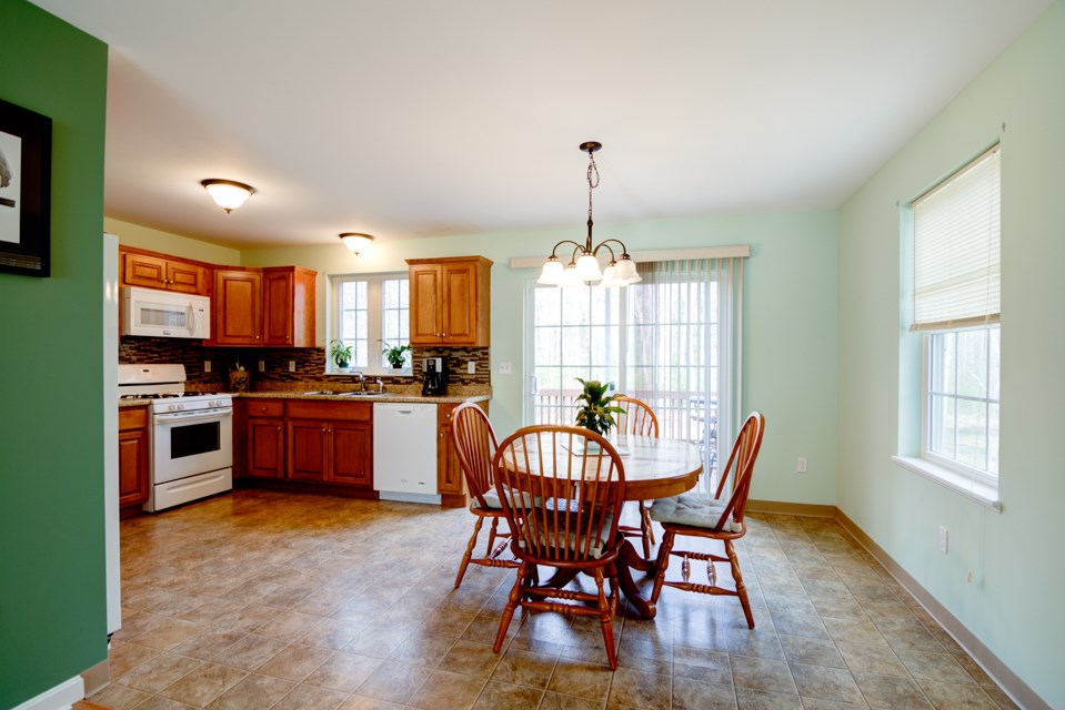 16 Depot Road Kingston, NH 03848 - Photo 9 of 37 Gallery Image 9