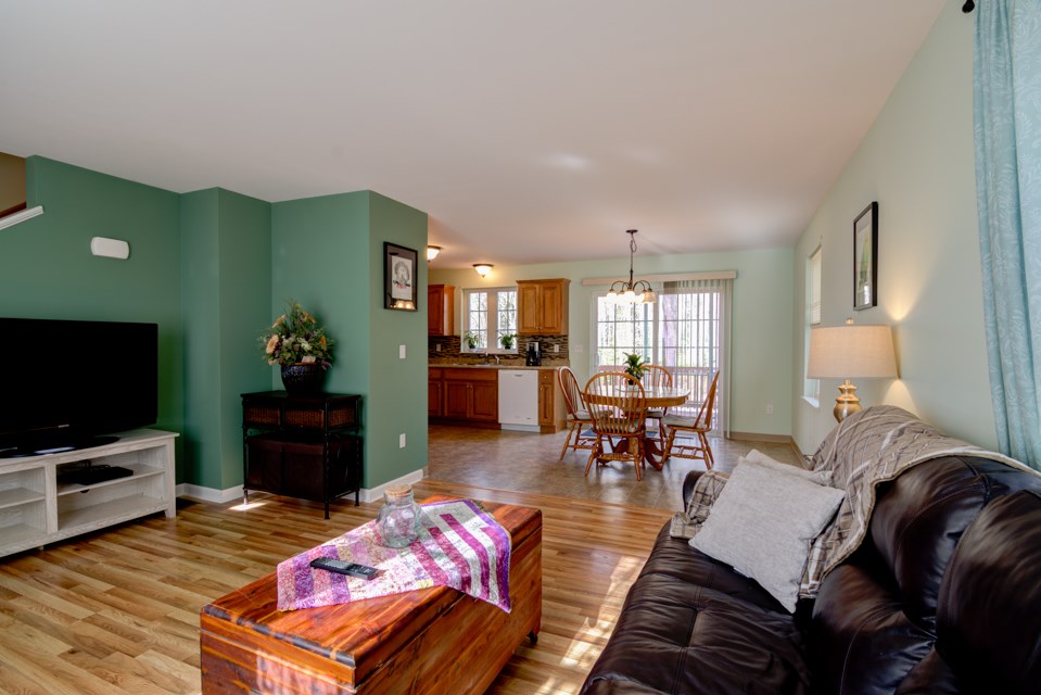 16 Depot Road Kingston, NH 03848 - Photo 10 of 37 Gallery Image 10