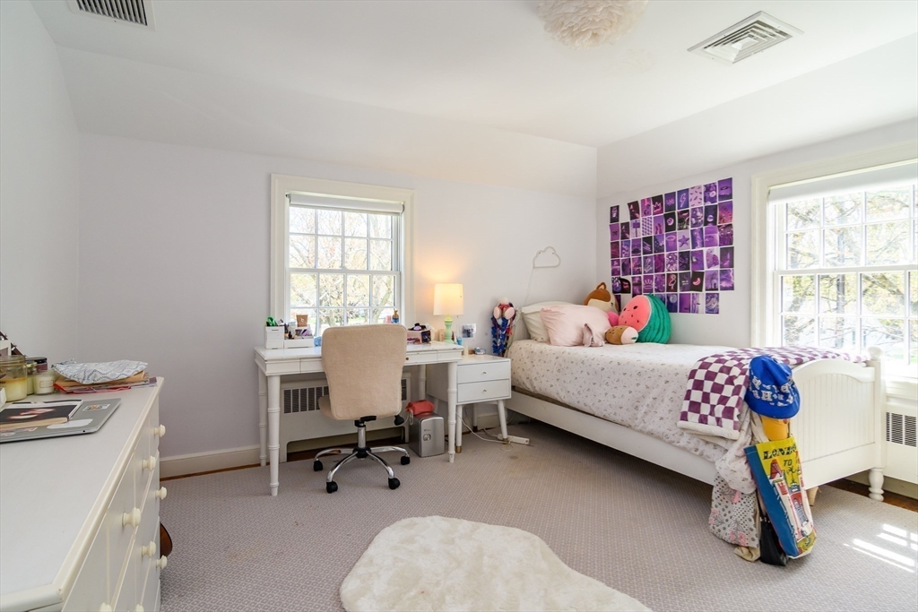 31 Shirley Road Wellesley, MA 02482 - Photo 14 of 19 Gallery Image 14