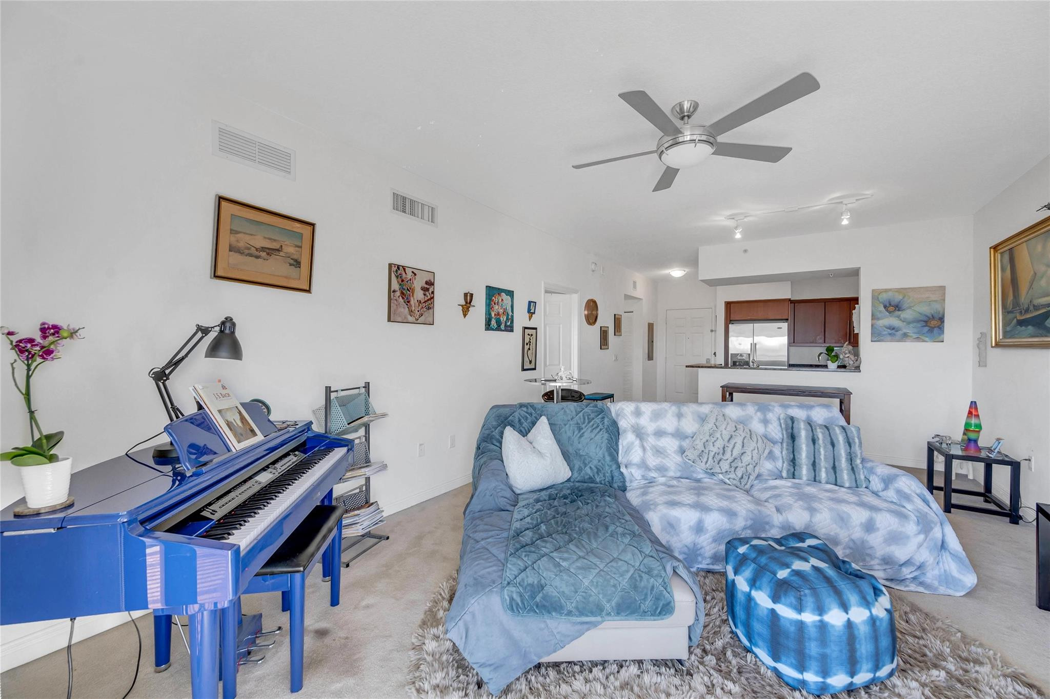 888 Douglas Road, Unit 906 Coral Gables, FL 33134 - Photo 16 of 41 Photo 16