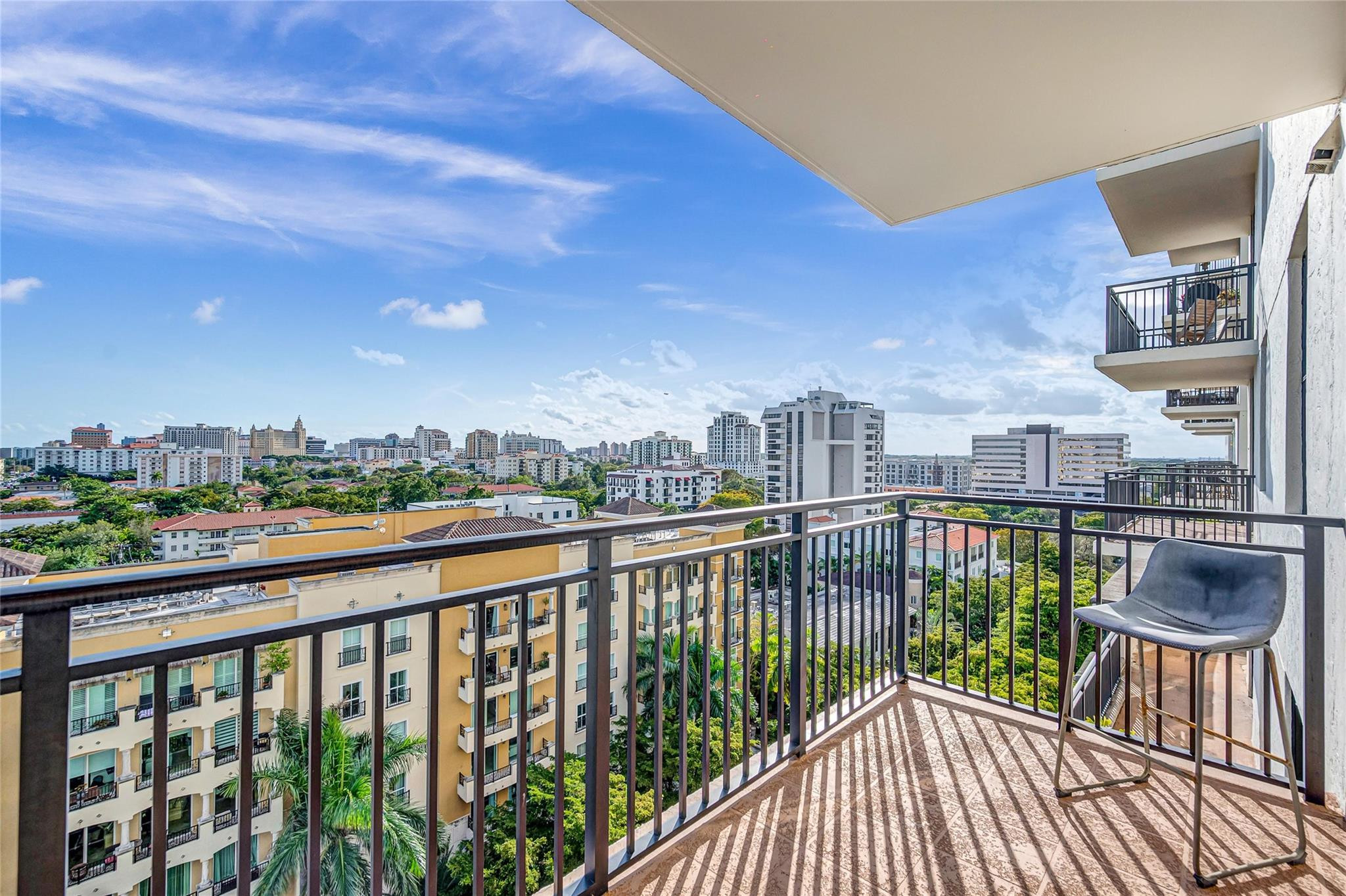 888 Douglas Road, Unit 906 Coral Gables, FL 33134 - Photo 17 of 41 Photo 17