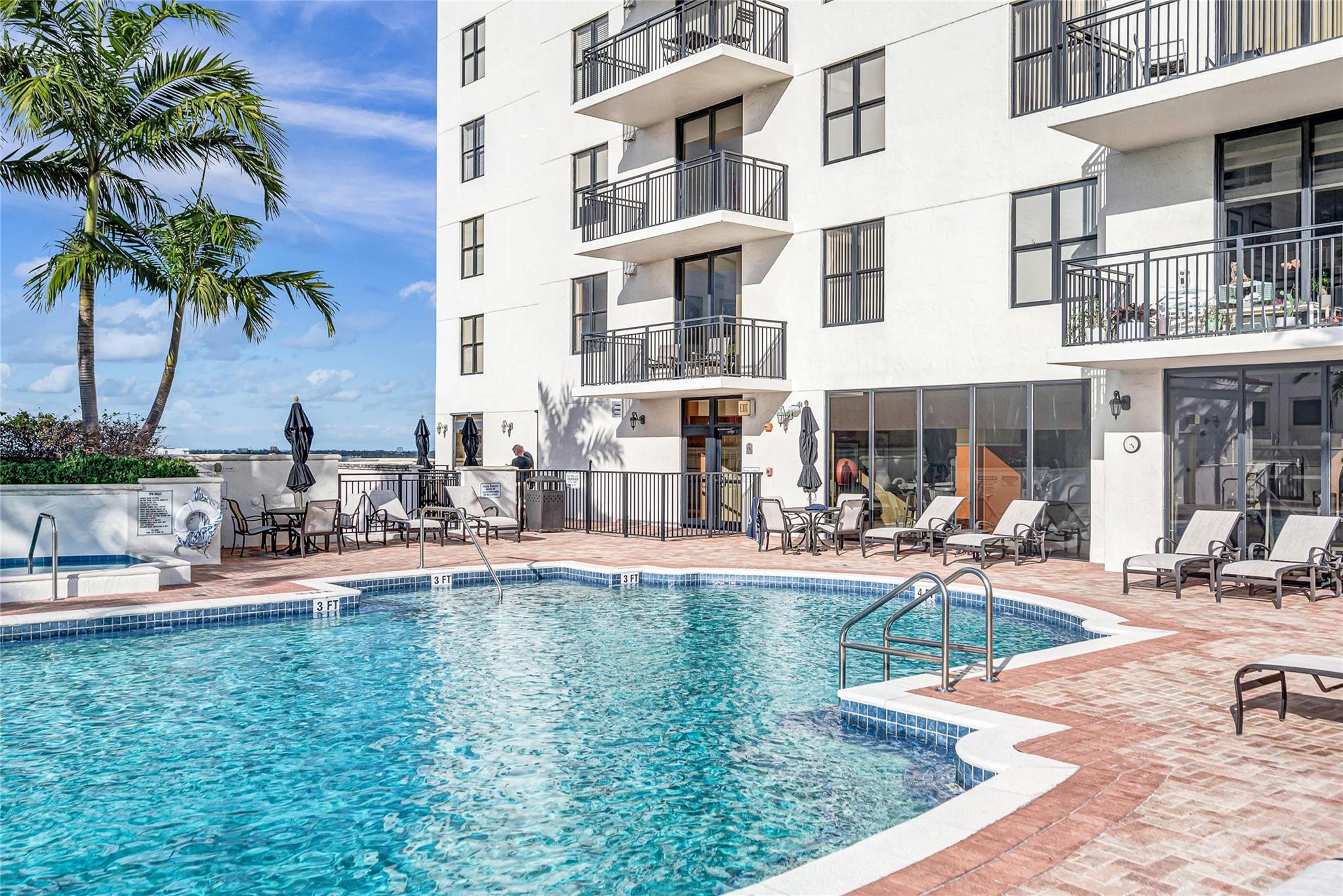 888 Douglas Road, Unit 906 Coral Gables, FL 33134 - Photo 18 of 41 Photo 18