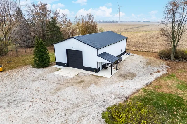 $479,900 | 9993 Highway 150, Bloomington, IL 61705