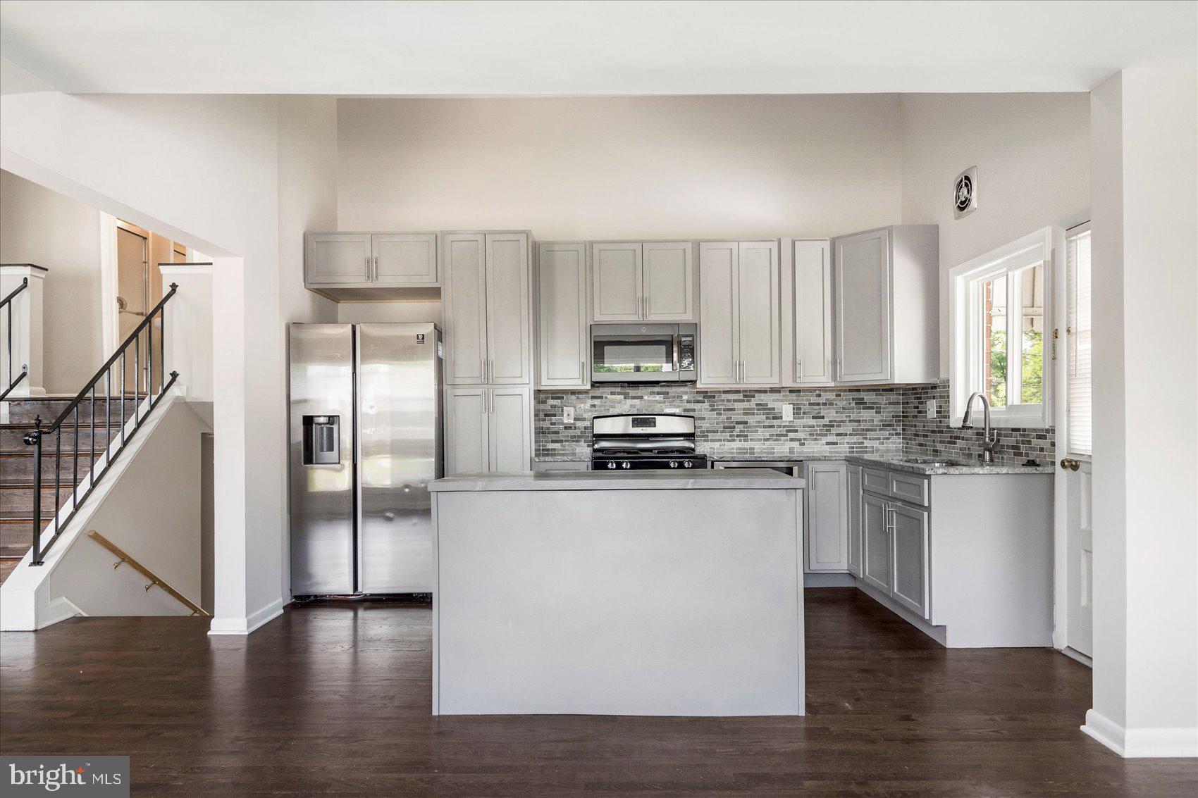 7417 Ricksway Road Pikesville, MD 21208 - Photo 4 of 26 Kitchen