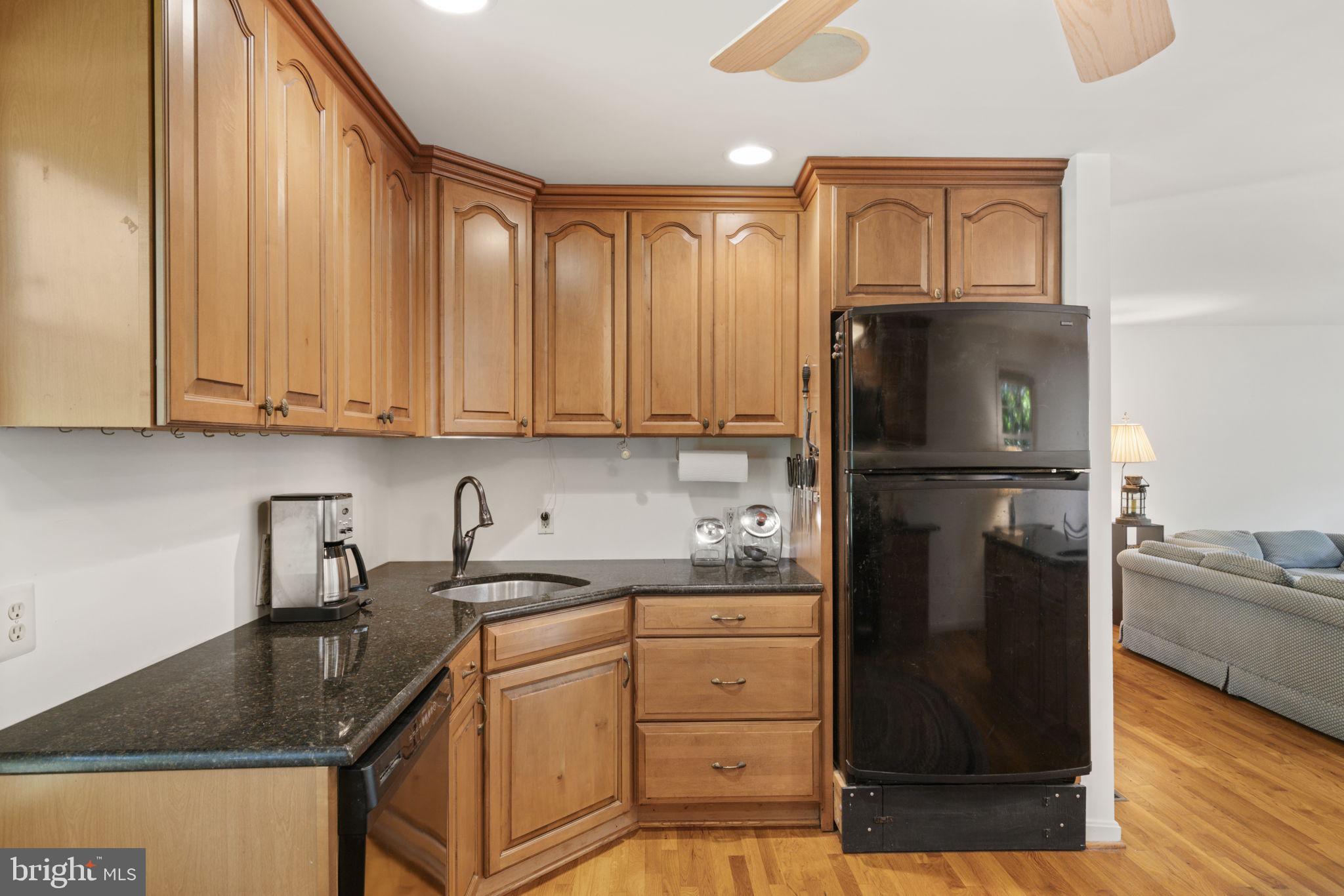 8009 Springfield Village Drive Springfield, VA 22152 - Photo 15 of 47 Gallery Image 15