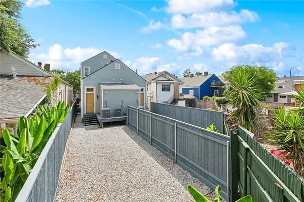 $4,250 | 621 Kerlerec Street, New Orleans, LA 70116