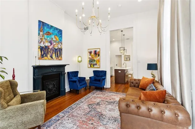 $4,250 | 621 Kerlerec Street, New Orleans, LA 70116