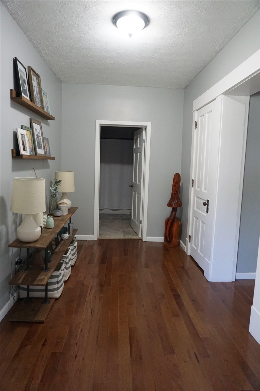 406 Jefferson Road Mulberry, IN 46058 - Photo 3 of 20 Gallery Image 3