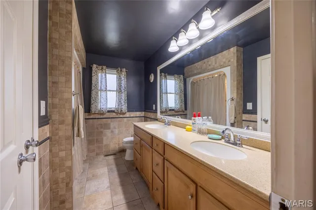 $305,000 | 2005 Otto Drive, Jackson, MO 63755