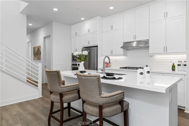 $1,428,000 | 121 Novel, Irvine, CA 92618