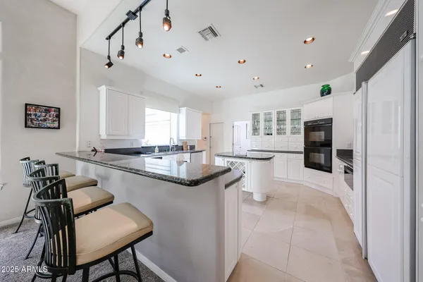 $1,099,000 | 2012 East Glenn Drive, Phoenix, AZ 85020