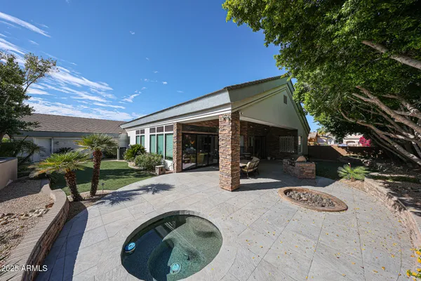 $1,099,000 | 2012 East Glenn Drive, Phoenix, AZ 85020