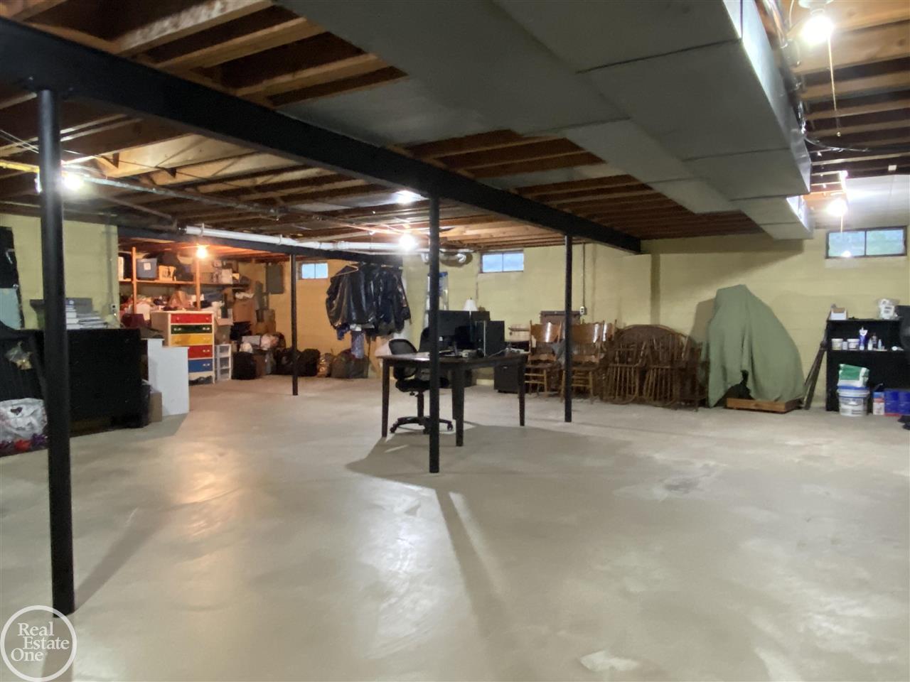 28851 Cotton Road New Baltimore, MI 48047 - Photo 19 of 24 Large open area for entertainment or storage