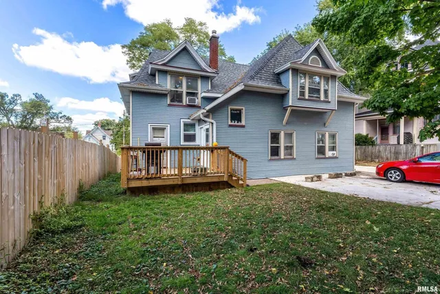 $110,000 | 1224 East 11th Street, Davenport, IA 52803