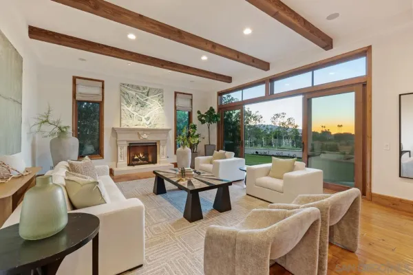 $8,699,000 | 8080 La Jolla Scenic Drive North, La Jolla, CA 92037