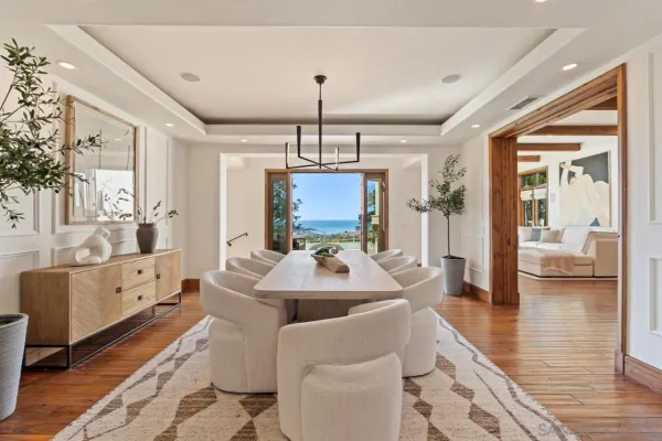 $8,699,000 | 8080 La Jolla Scenic Drive North, La Jolla, CA 92037