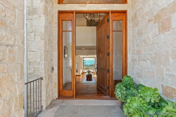 $8,699,000 | 8080 La Jolla Scenic Drive North, La Jolla, CA 92037