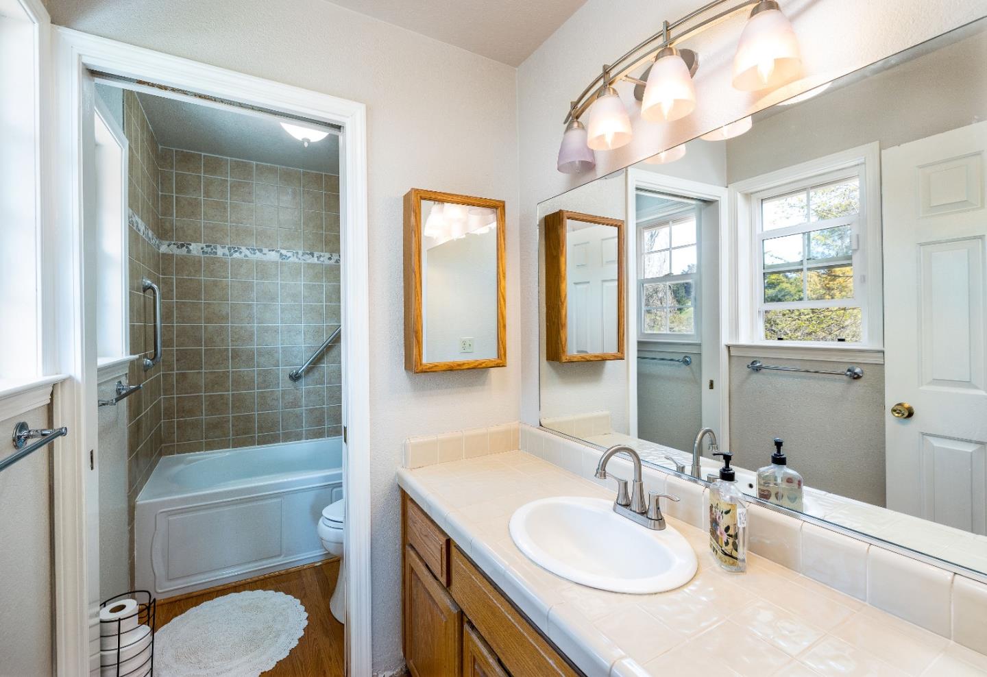 18062 Pesante Road Salinas, CA 93907 - Photo 13 of 44 Gallery Image 13