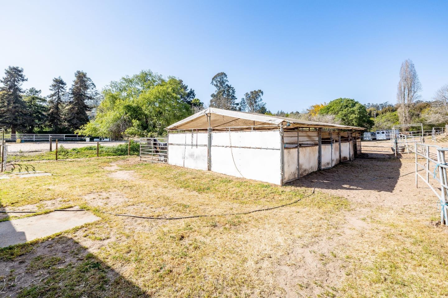 18062 Pesante Road Salinas, CA 93907 - Photo 27 of 44 Gallery Image 27