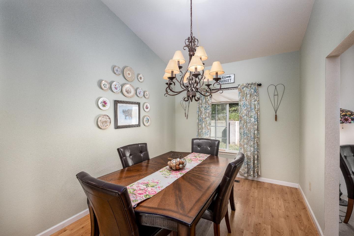 18062 Pesante Road Salinas, CA 93907 - Photo 9 of 44 Gallery Image 9