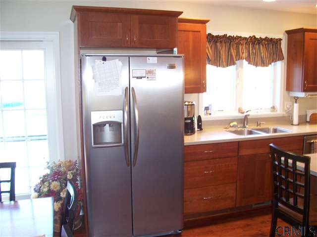 148 Robert Road Perth, NY 12010 - Photo 6 of 15 Photo 6