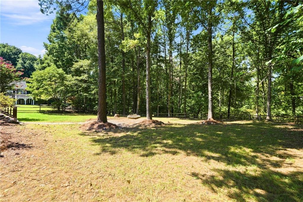 520 Chestnut Walk Canton, GA 30114 - Photo 75 of 83 Gallery Image 75